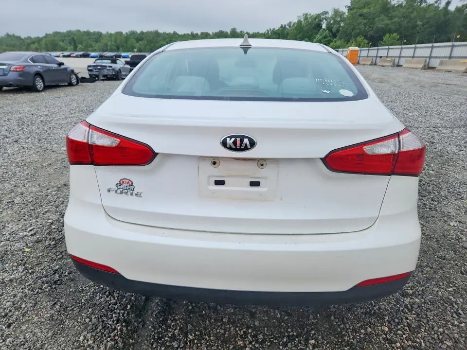 2014 KIA FORTE LX  