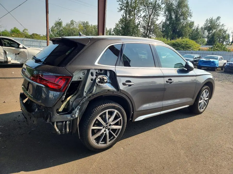 2022 AUDI SQ5 PREMIUM  