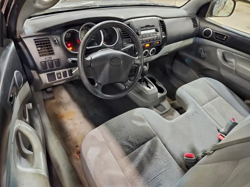 2011 TOYOTA TACOMA   