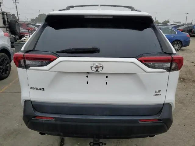2019 TOYOTA RAV4 LE  
