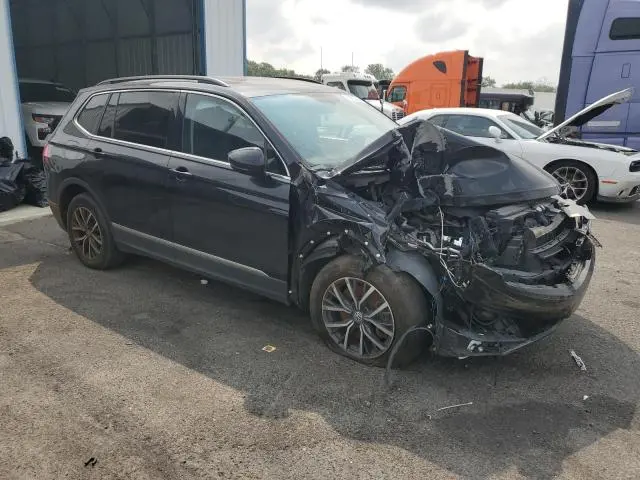2021 VOLKSWAGEN TIGUAN SE  