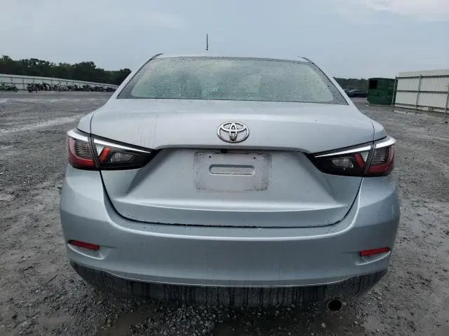 2017 TOYOTA YARIS IA   
