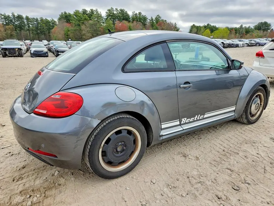 2012 VOLKSWAGEN BEETLE   