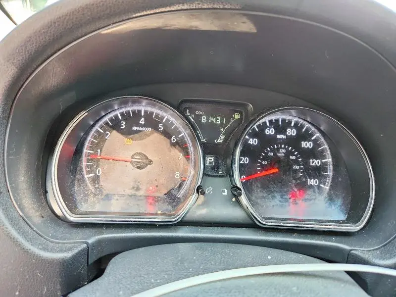 2019 NISSAN VERSA SV  