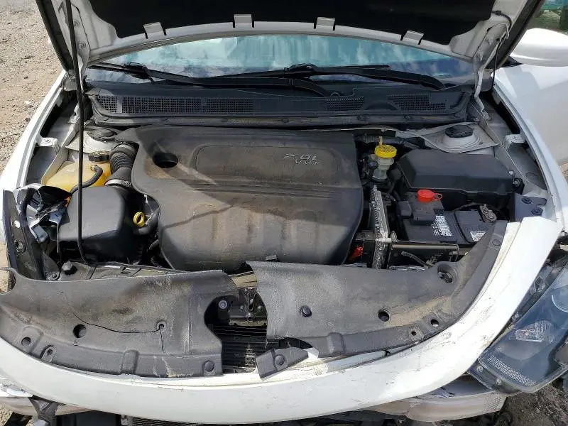 2013 DODGE DART SXT  