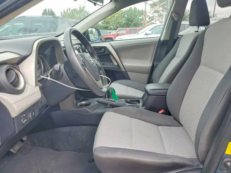 2013 TOYOTA RAV4 LE  