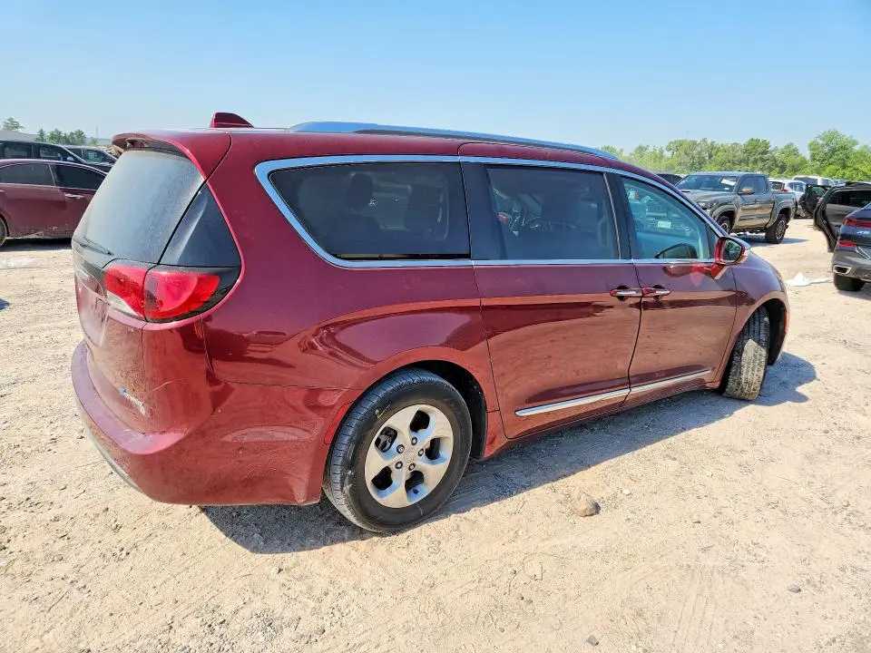 2017 CHRYSLER PACIFICA EHYBRID PLATINUM  