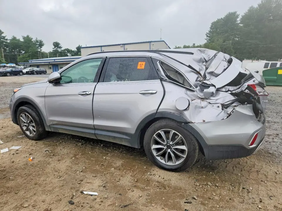 2017 HYUNDAI SANTA FE SE  