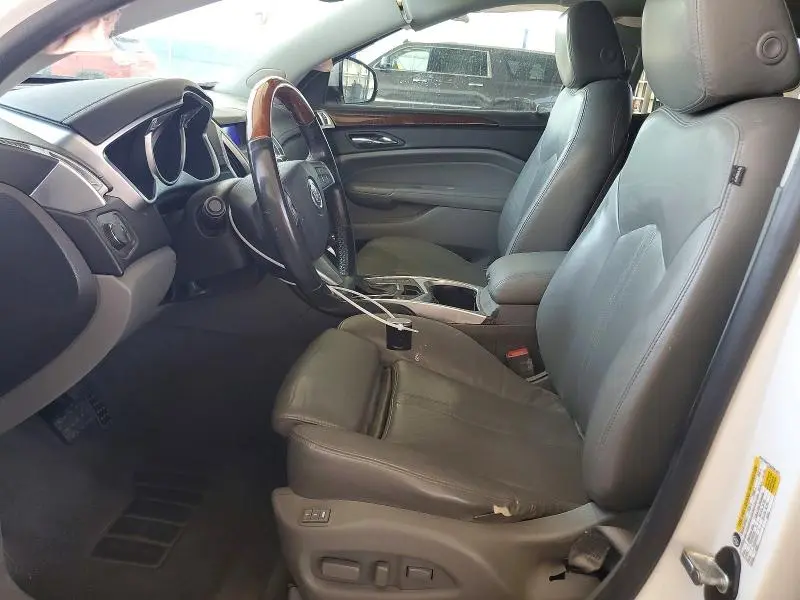 2010 CADILLAC SRX LUXURY COLLECTION  