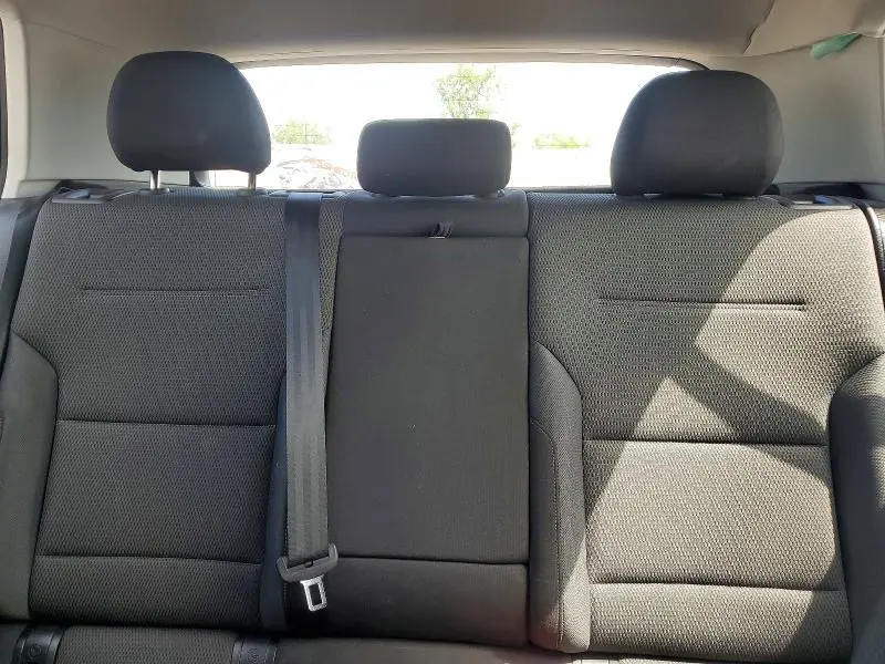 2019 VOLKSWAGEN GOLF S  