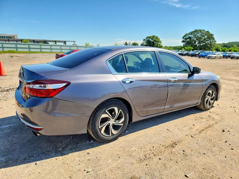 2017 HONDA ACCORD LX  