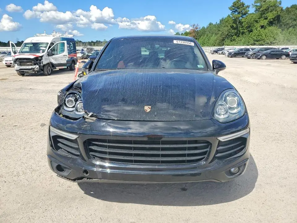 2016 PORSCHE CAYENNE   