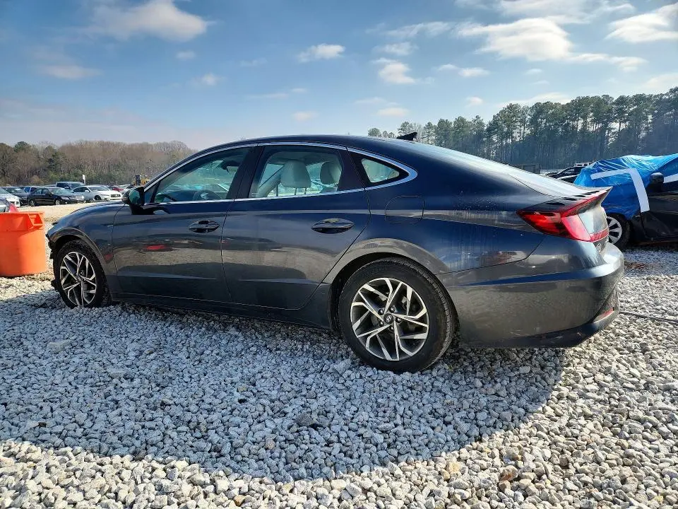 2022 HYUNDAI SONATA SEL  