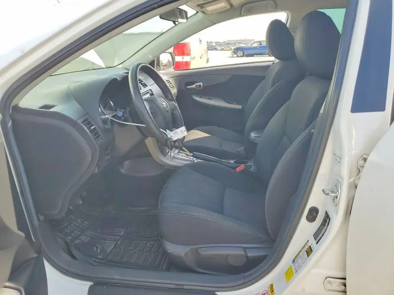 2013 TOYOTA COROLLA S  