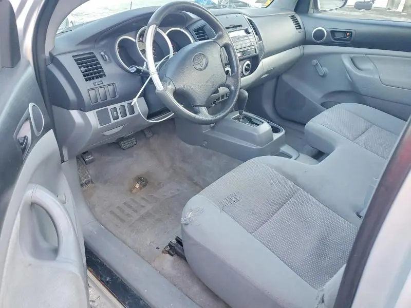 2011 TOYOTA TACOMA BASE  