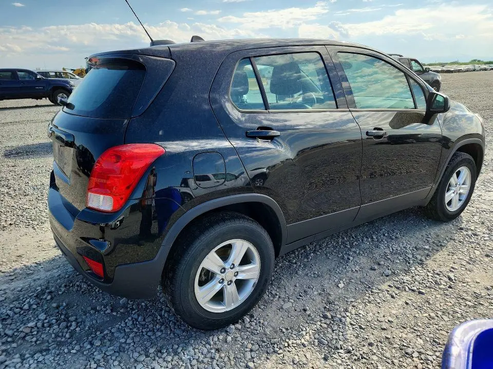 2017 CHEVROLET TRAX LS  