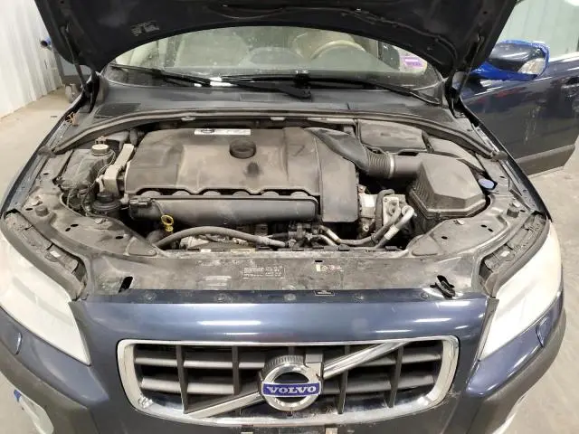 2013 VOLVO XC70 T6  