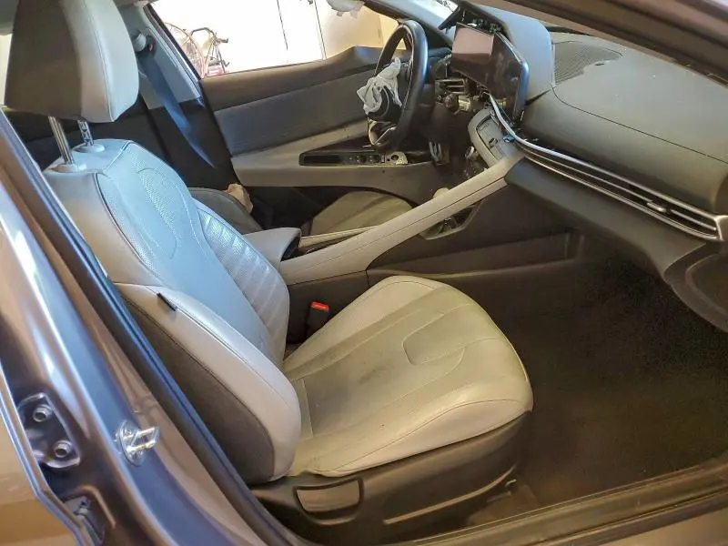 2021 HYUNDAI ELANTRA LIMITED  