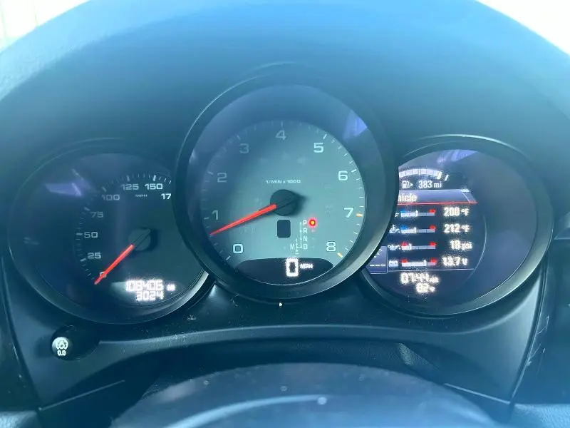 2018 PORSCHE MACAN S  