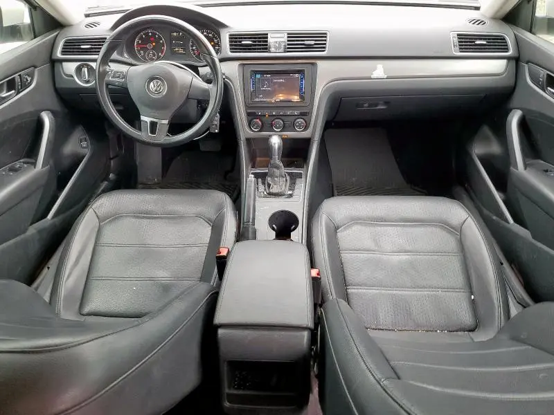 2014 VOLKSWAGEN PASSAT S  