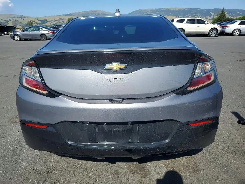 2018 CHEVROLET VOLT LT  