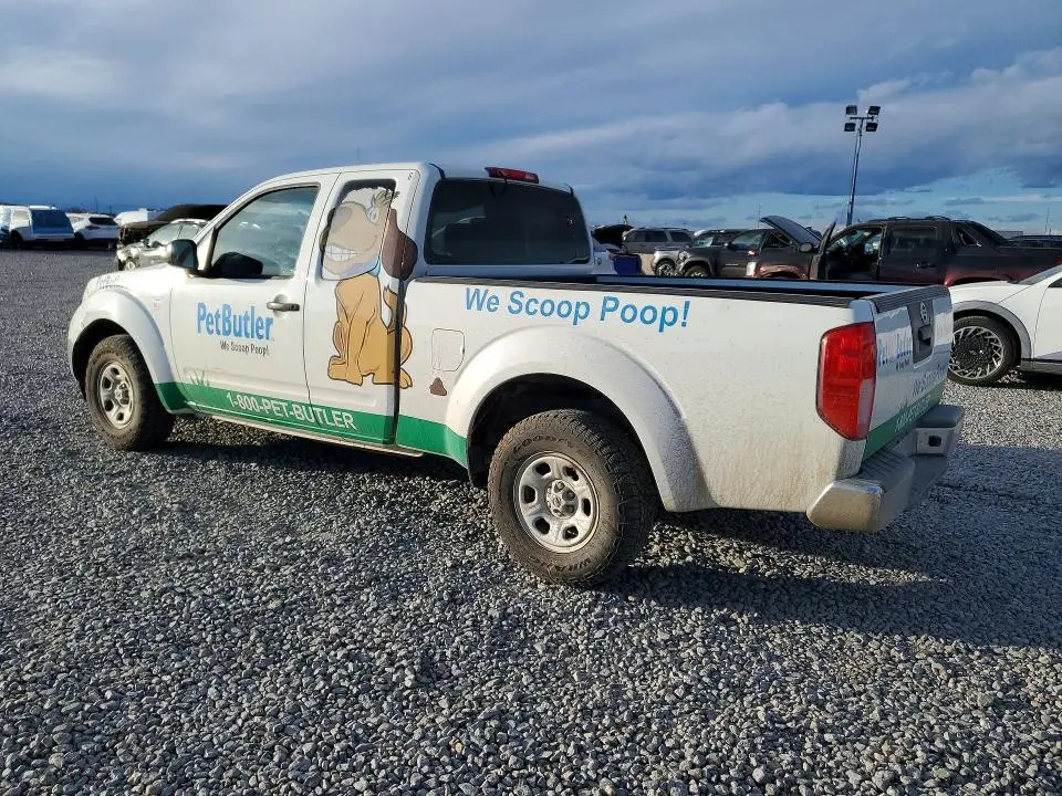 2014 NISSAN FRONTIER S  