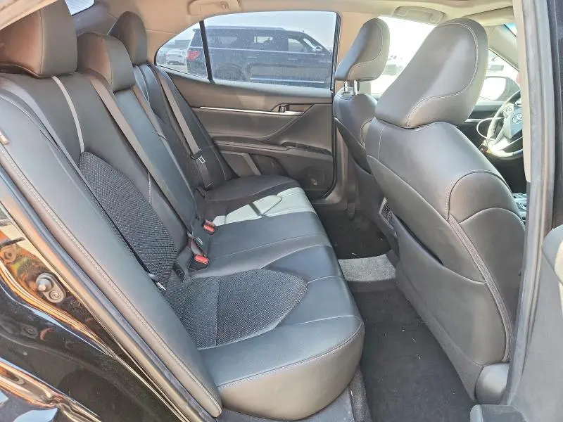 2018 TOYOTA CAMRY XSE  