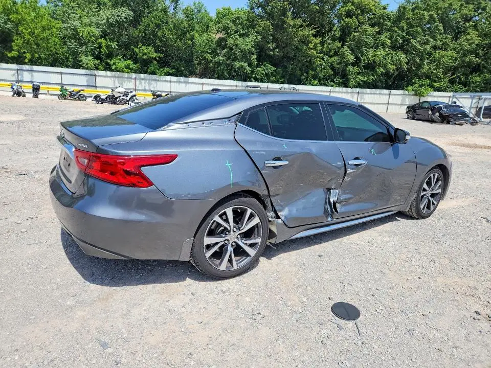 2017 NISSAN MAXIMA PLATINUM  