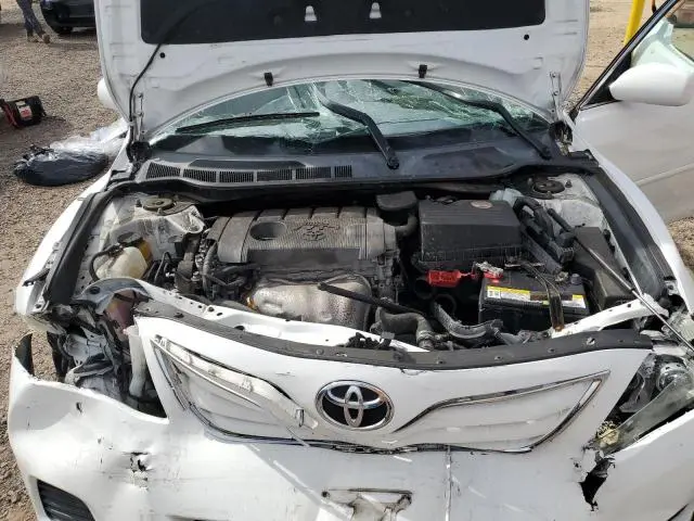 2011 TOYOTA CAMRY BASE  