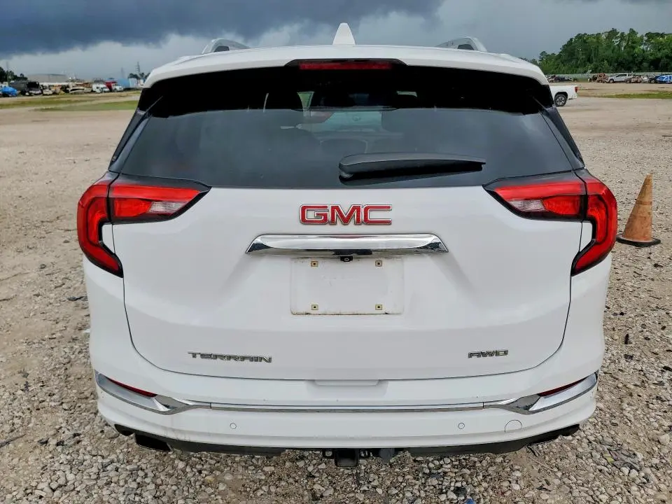 2019 GMC TERRAIN DENALI  