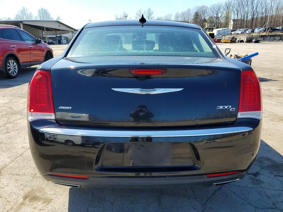 2016 CHRYSLER 300C   