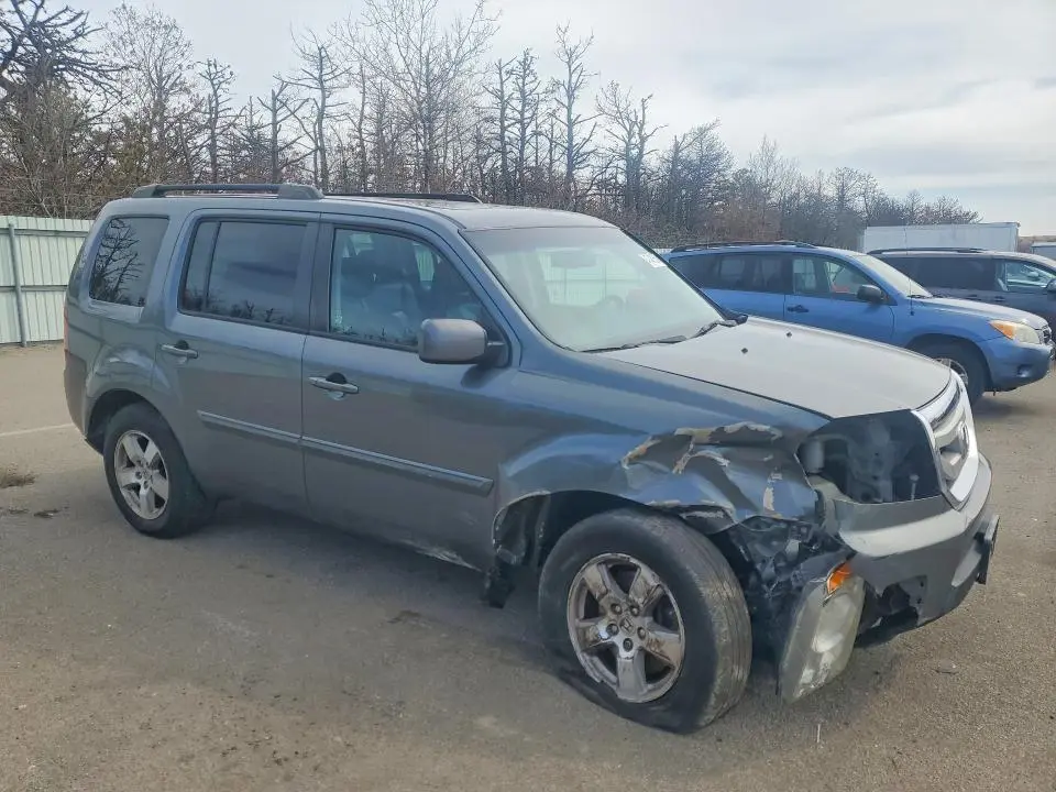 2011 HONDA PILOT EXL  