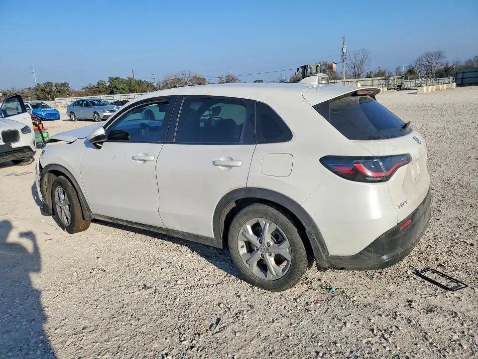 2025 HONDA HR-V LX  