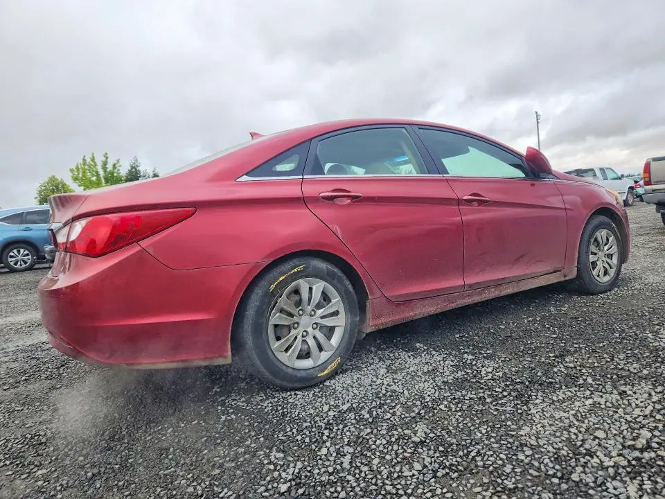2012 HYUNDAI SONATA GLS  
