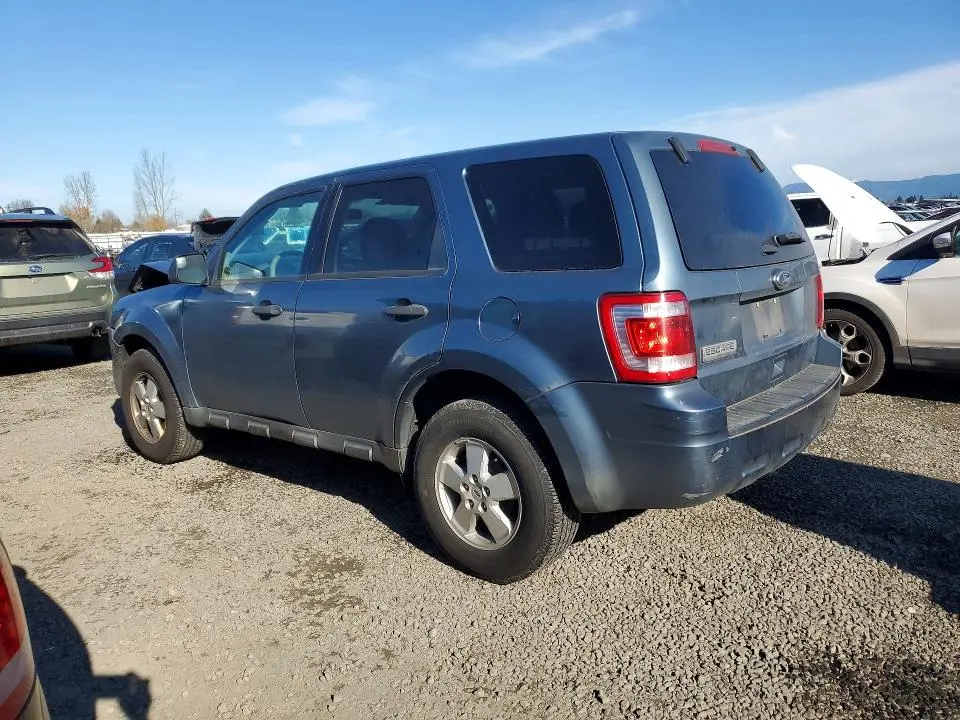 2011 FORD ESCAPE XLS  