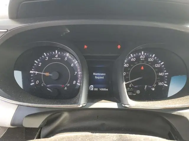 2015 TOYOTA AVALON XLE  