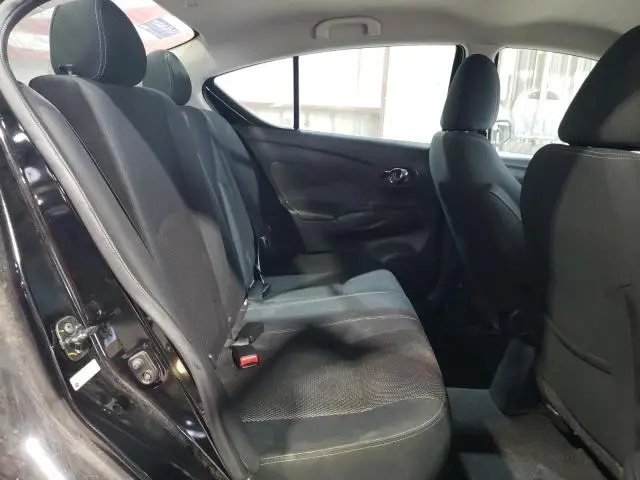 2016 NISSAN VERSA S  