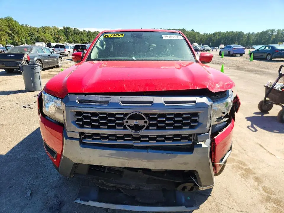 2025 NISSAN FRONTIER SV  