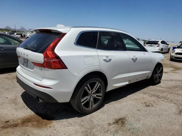 2021 VOLVO XC60 T5 MOMENTUM  
