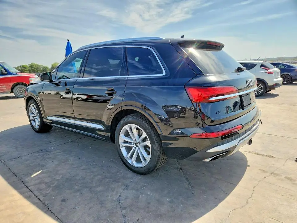 2025 AUDI Q7 PRESTIGE  