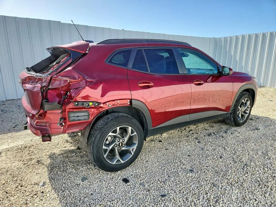 2025 CHEVROLET TRAX 1LT  