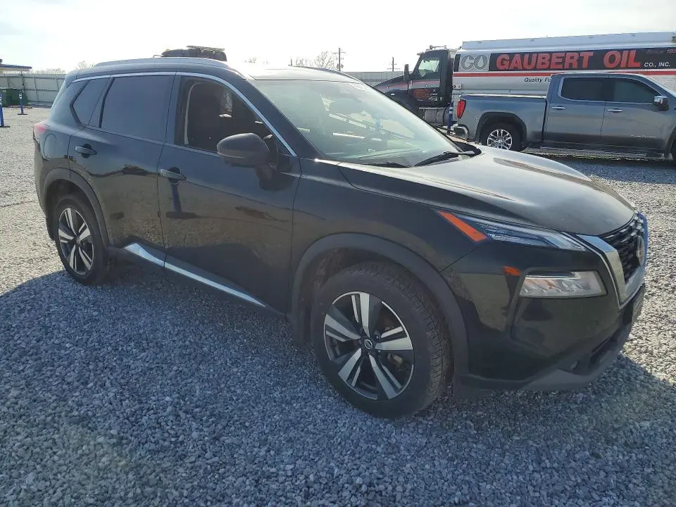 2021 NISSAN ROGUE SL  