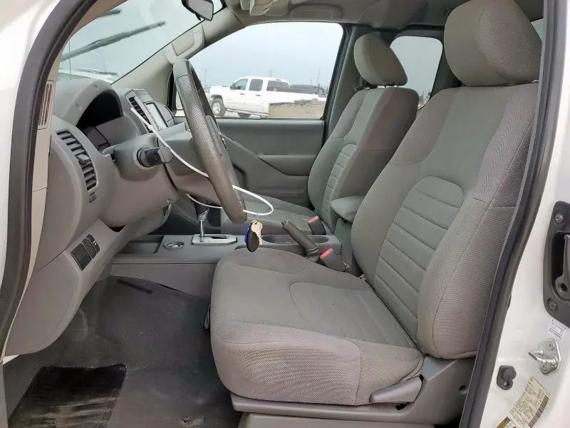 2021 NISSAN FRONTIER S  