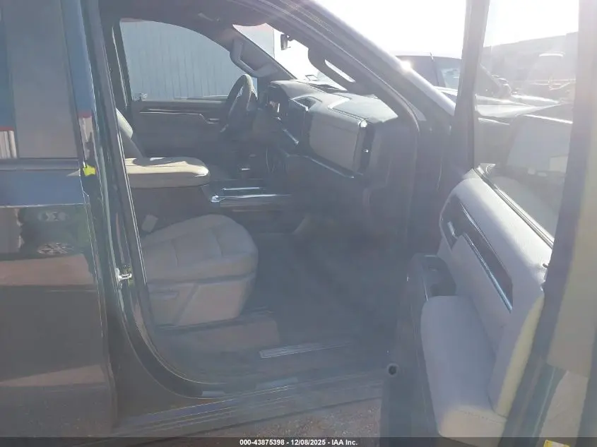 2025 CHEVROLET SILVERADO 1500  