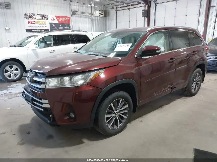 2017 TOYOTA HIGHLANDER XLE
