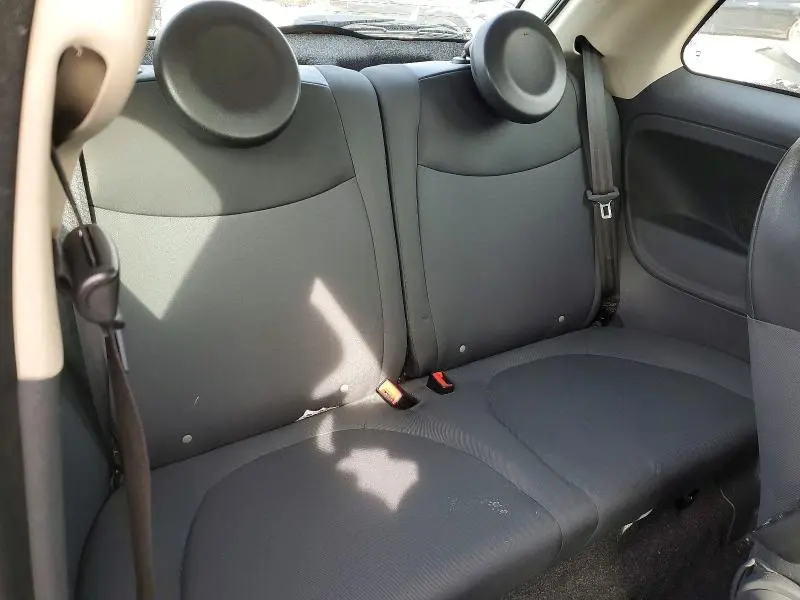 2012 FIAT 500 POP  