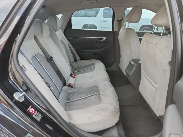2021 HYUNDAI SONATA SE  