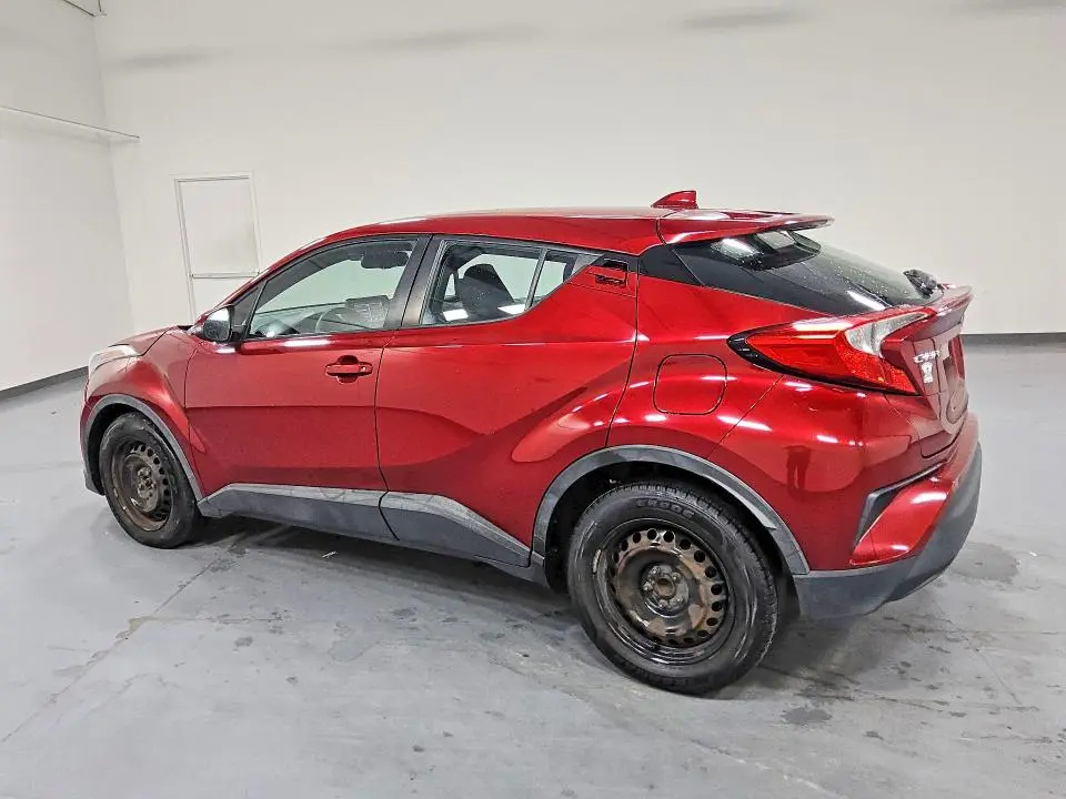 2019 TOYOTA C-HR LE  