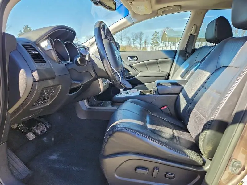 2013 NISSAN MURANO S  