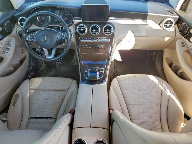 2016 MERCEDES-BENZ GLC 300  